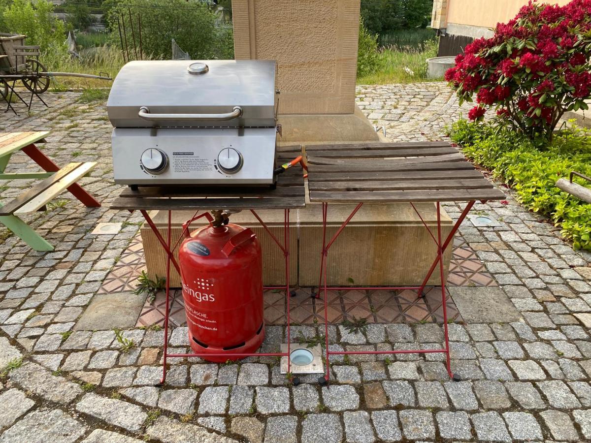 Fewo Gerichtsstube Im Rittergut Leppersdorf Bei Radeberg Fuer 6 Pers Wachau Bagian luar foto