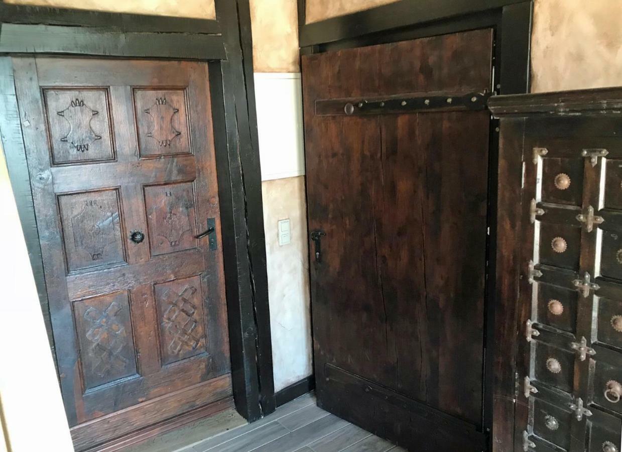 Fewo Gerichtsstube Im Rittergut Leppersdorf Bei Radeberg Fuer 6 Pers Wachau Bagian luar foto