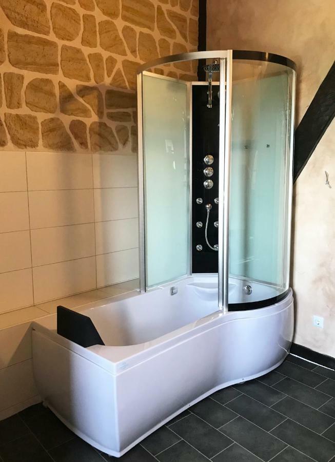 Fewo Gerichtsstube Im Rittergut Leppersdorf Bei Radeberg Fuer 6 Pers Wachau Bagian luar foto